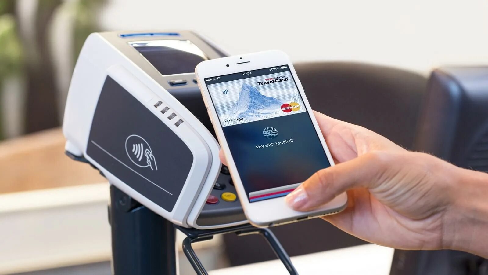 Оплата айфоном 11. Apple pay NFC. Apple pay в России. Бесконтактная оплата на айфоне. Оплатить Apple pay.