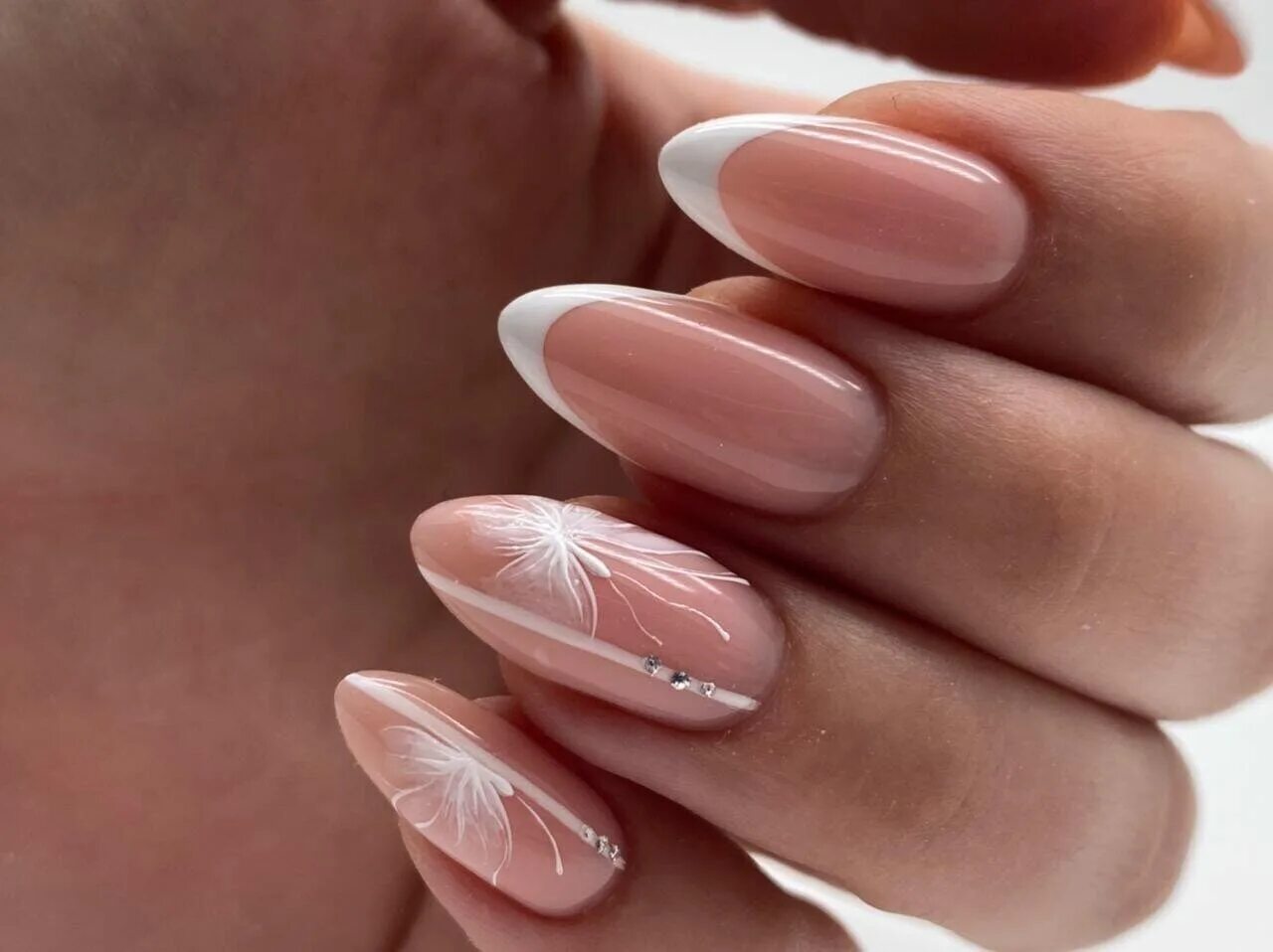 маникюр карамельного цвета. карамельный цвет ногтей. маникюр карамельного цвета. маникюр в карамел ных тонах. маникюр карамель.