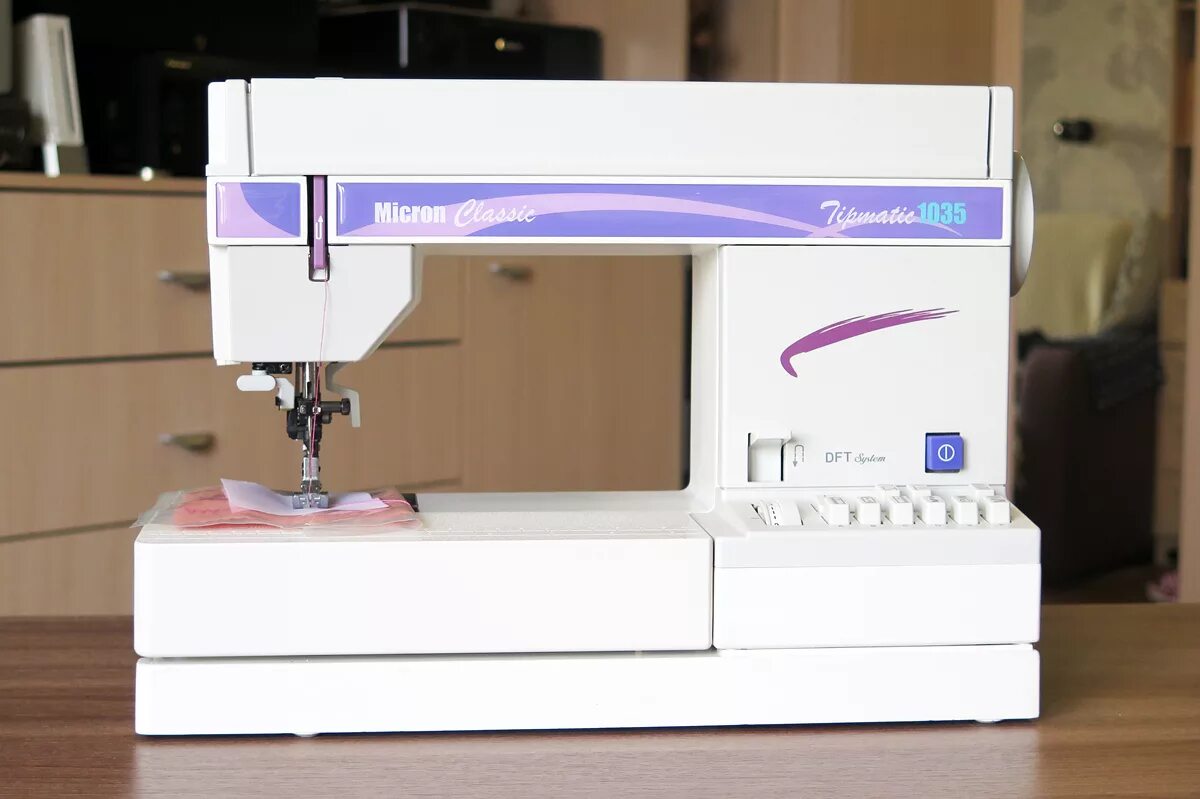 Микрон 1037 швейная машина. Машинка швейная микрон ретро j23st. Dolle model gs90-d1 швейная машина. Швейная машинка оверлок микрон. Швейная машинка micron standard 133.