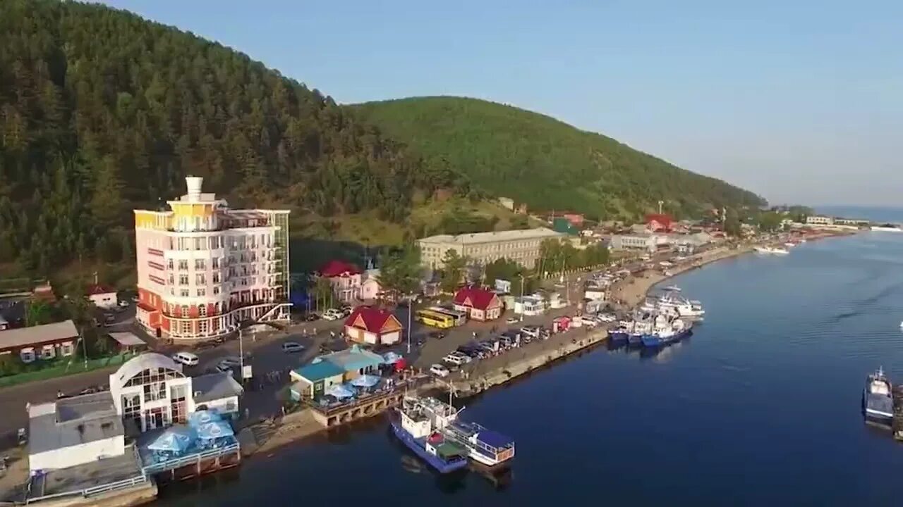 Иркутск байкал листвянка. Гостиница маяк иркутск листвянка. Листвянка иркутская область. Гостиница маяк листвянка. Отель маяк листвянка.