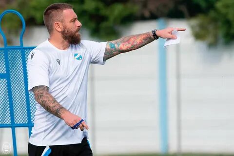 De Rossi nuovo allenatore della Spal 17.10.22.