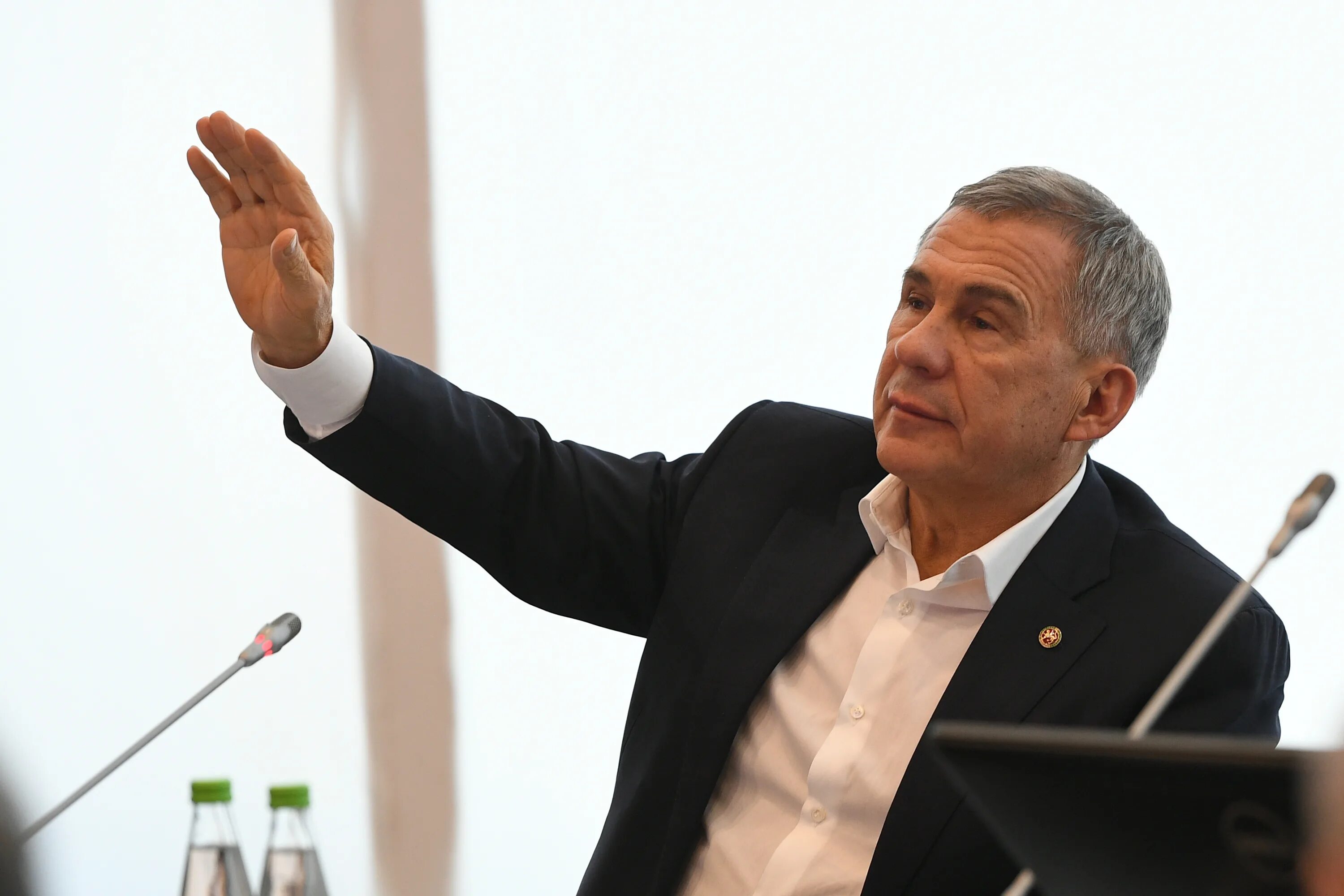 Жена президента татарстана. Самый богатые татарстане. Вторая жена минниханова президента татарстана. Самые богатые в татарстане. Семья президента рустама минниханова.