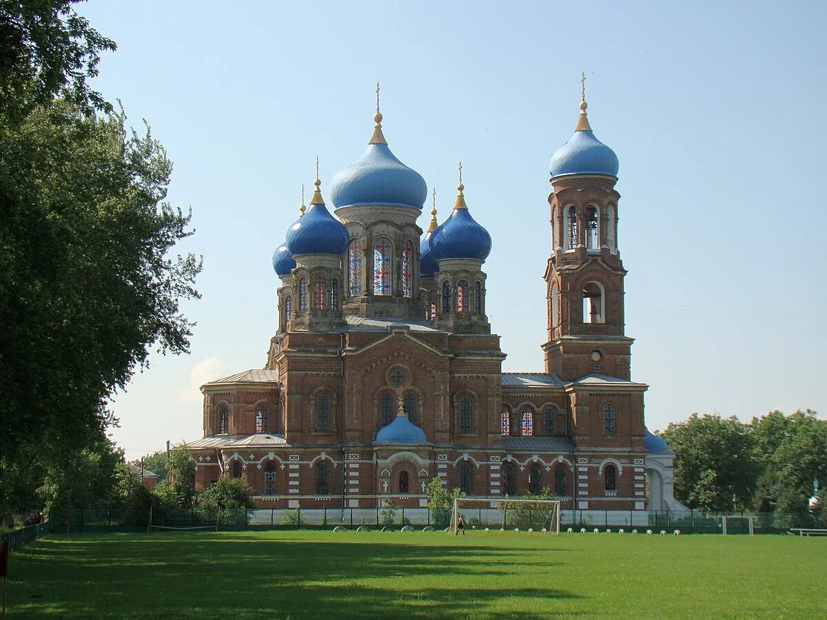 Община краснодарский край. Храм Рождества Богородицы станица Воронежская. Храм станица Воронежская Усть-Лабинск. Станица Воронежская Усть Лабинский район Краснодарский край Церковь. Храм Рождества Богородицы ст. Воронежской Усть Лабинского района.