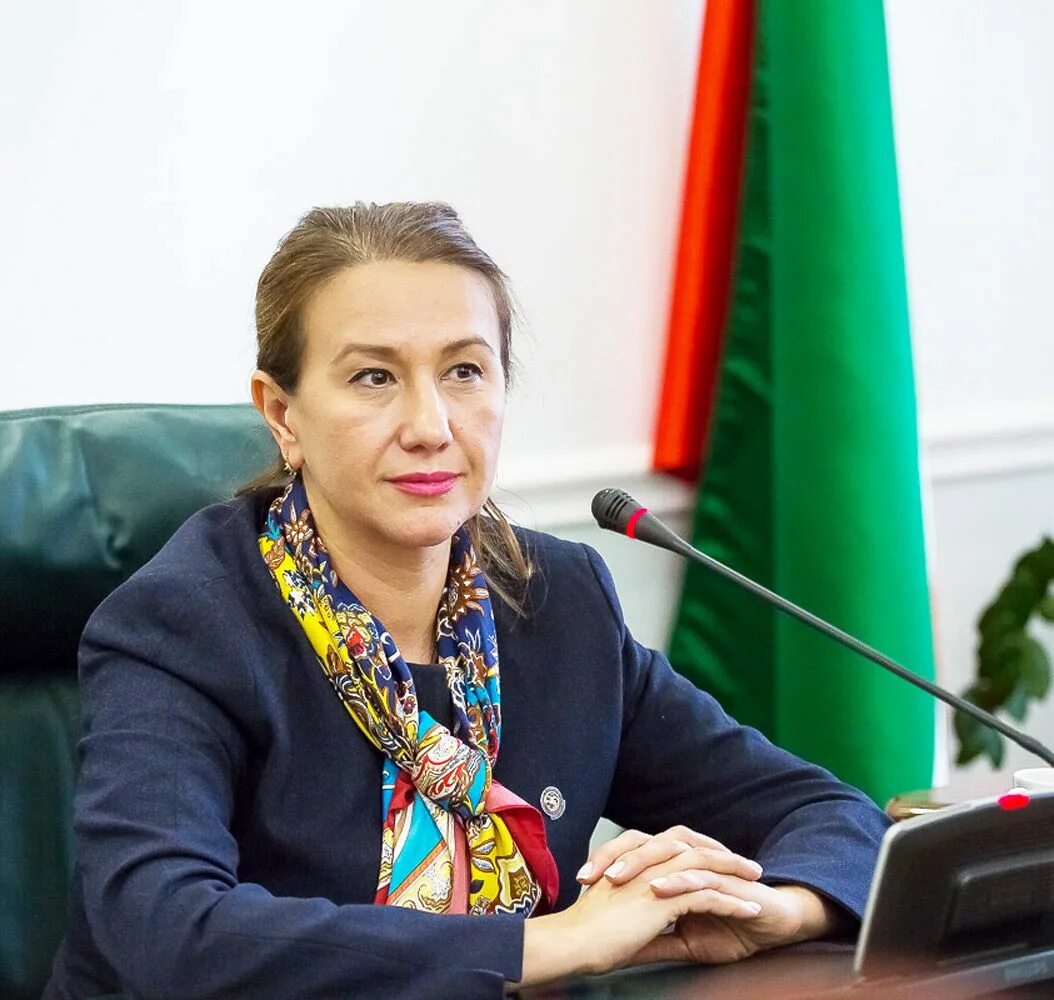 Министр культуры казани. Аюпова ирада хафизяновна. Горскина ирада маратовна. Аюпова министр культуры. Министр культуры казани.