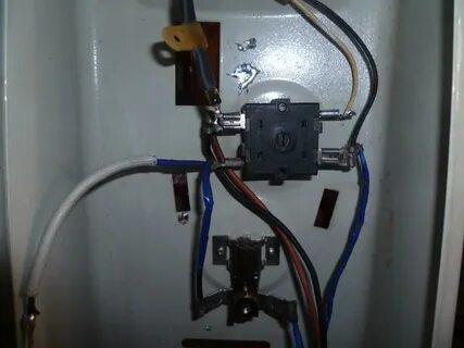 Водонагреватель выключается