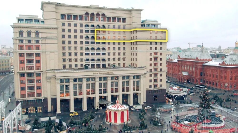 отель рядом с красной площадью москва. гостиницы возле кремля москва. гостиница на красной площади в москве four seasons. 4 сезона москва отель на красной площади. гостиница москва в москве.