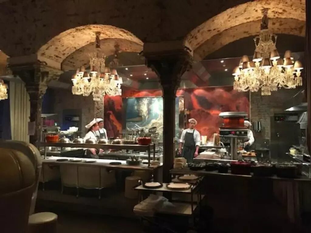 Cristal room baccarat ресторан. Ресторан кристалл рум баккара москва. Ресторан баккара. Ресторан кристалл рум баккара москва. Ресторан баккара в париже.