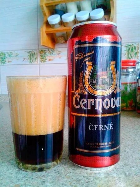 Черновар темное. Пиво Черновар темное. Пиво Cernovar cerne. Чешский лагер пиво. Пиво Cernovar темное.