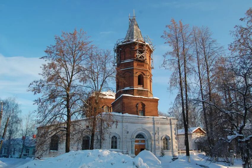 Поселки павловского района. Павловский Пермский край Очерский район. Храм Петра и Павла Павловский Пермский край. Церковь Очерский район Пермский край поселок Павловский. Церковь Петра и Павла в Павловске Очерского района Пермского края.