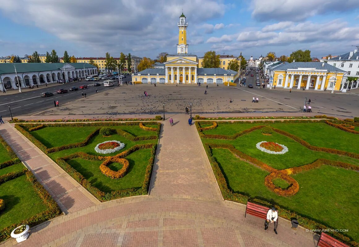 Сусанинская площадь в Костроме. Кострома достопримечательности Сусанинская площадь. Кострома Центральная площадь. Кострома площадь Сусанина. Центральный лет жизни