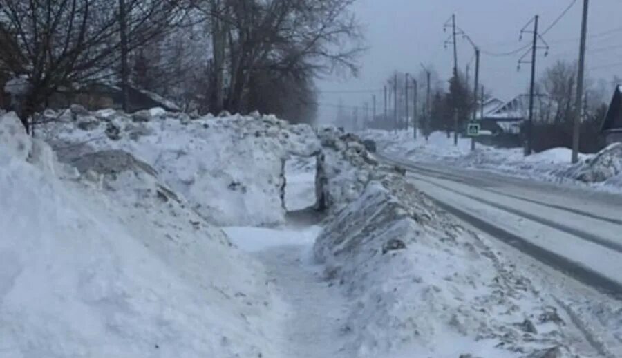 Видео как боженька снег раздавал. Тоннель бийск зимой. сугробы в сибири фото. какой город завалило снегом сегодня. в сибирь снег убирать весь.