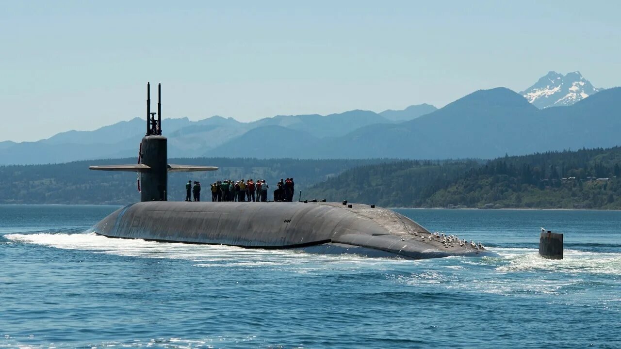 New sub. Подводная лодка субмарина. USS Pennsylvania SSBN 735. USS Pennsylvania подлодка. Подводная лодка сиг.