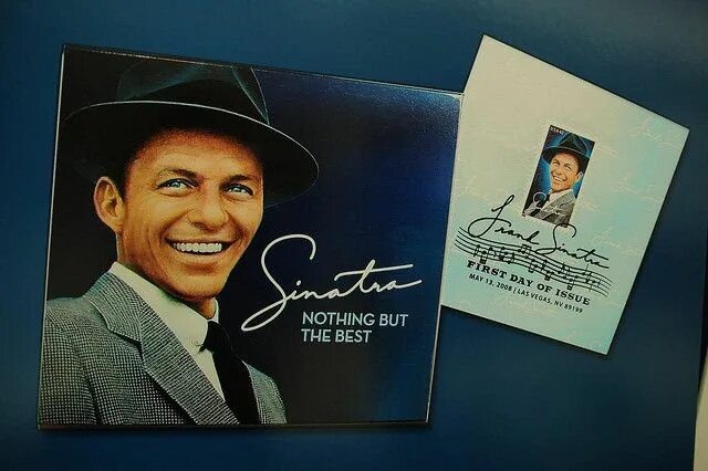 Фото Frank Sinatra best of the best. Гравировка Frank Sinatra. Frank Sinatra - Sinatra: best of the best (2011). Frank Sinatra nothing but the best. Sinatra the world we