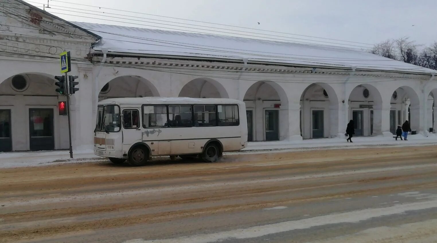 Автовокзал кострома сайт. Кострома автовокзал 1980. Автобусы Кострома. Общественный транспорт Кострома. Новый автовокзал Кострома.