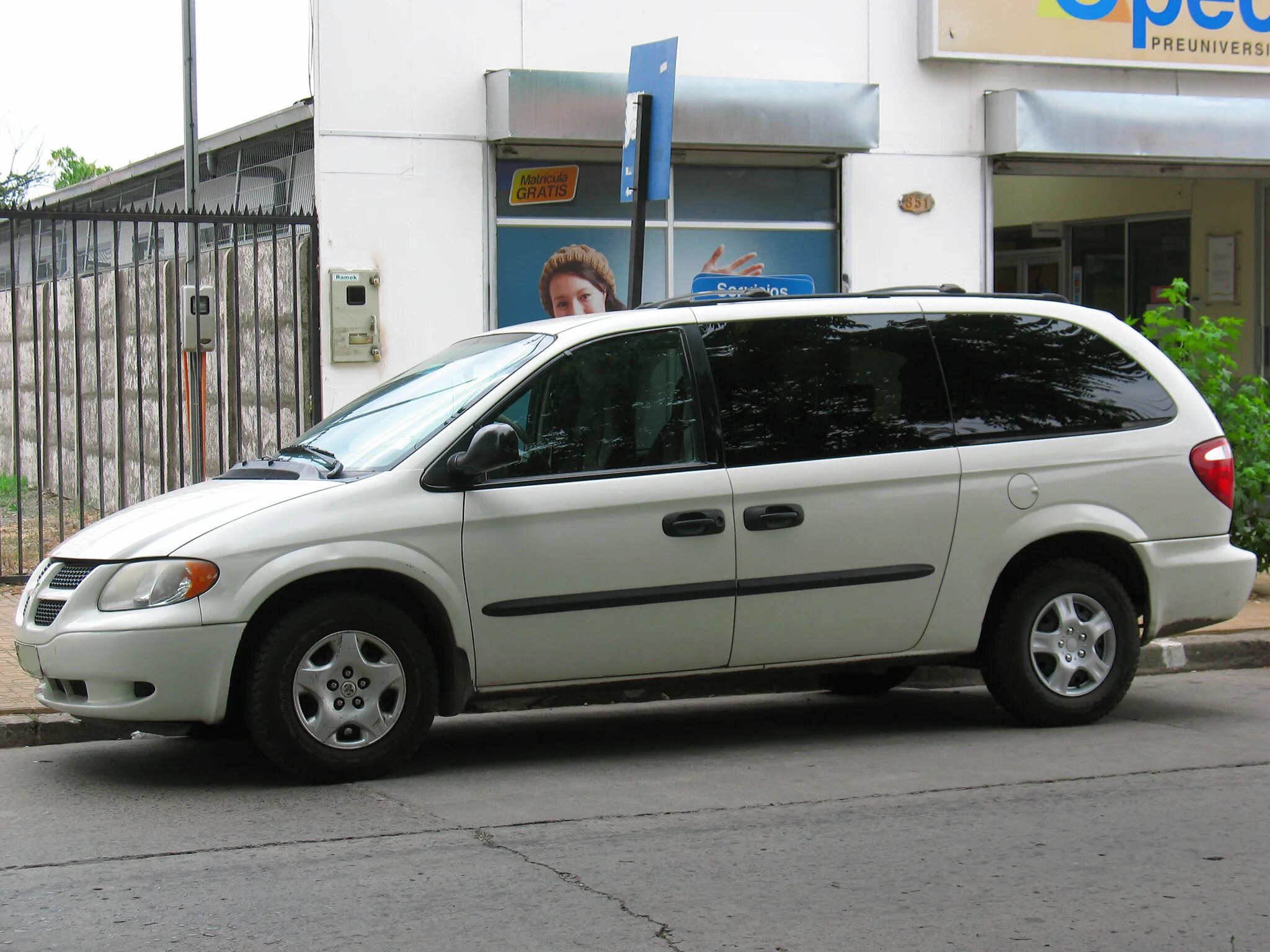 База караван. Dodge Caravan 2003. Dodge /Grand/ Caravan 2003. Додж Гранд Караван 4. Додж Караван 3.