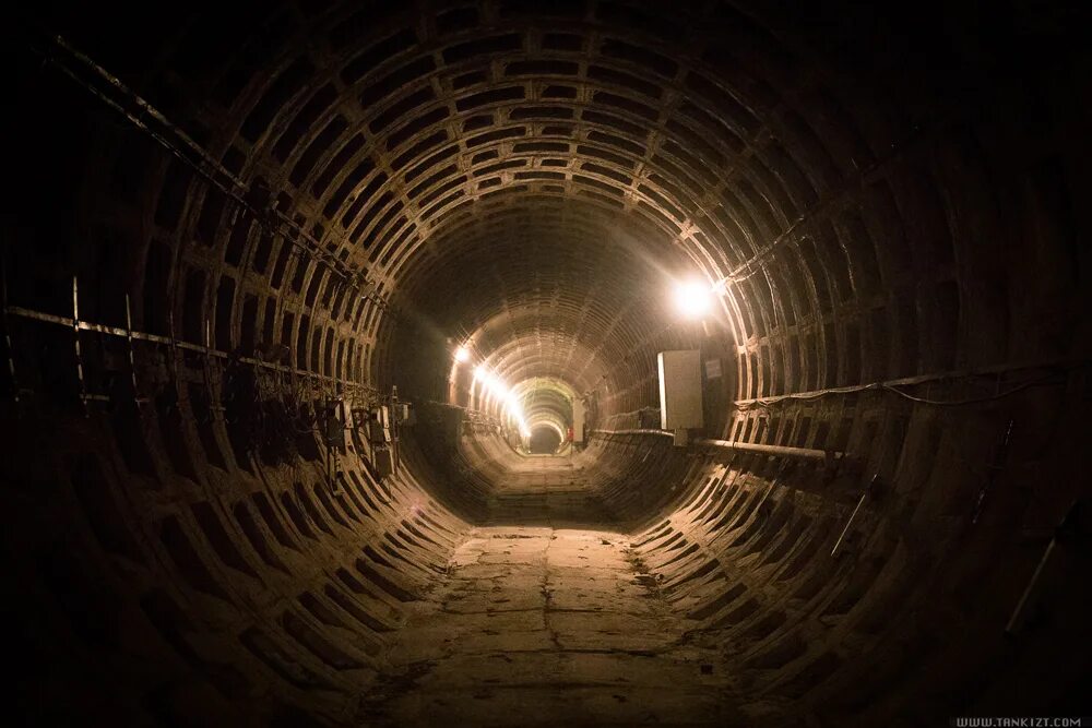 Фон тоннель. Тоннель 2 дня. Пк 18968 тоннель 2. Меградзорский железнодорожный тоннель. Tunnels in finland.