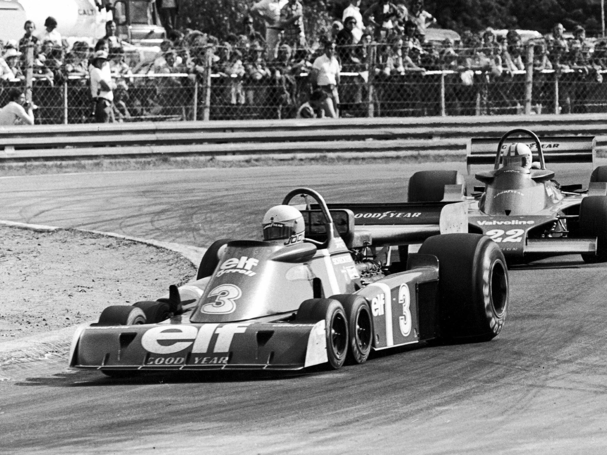 F1 Tyrrell p34. Тирелл формула 1. Шестиколесный Тирелл 1976. Шестиколесный Тирелл формула 1. История п 34