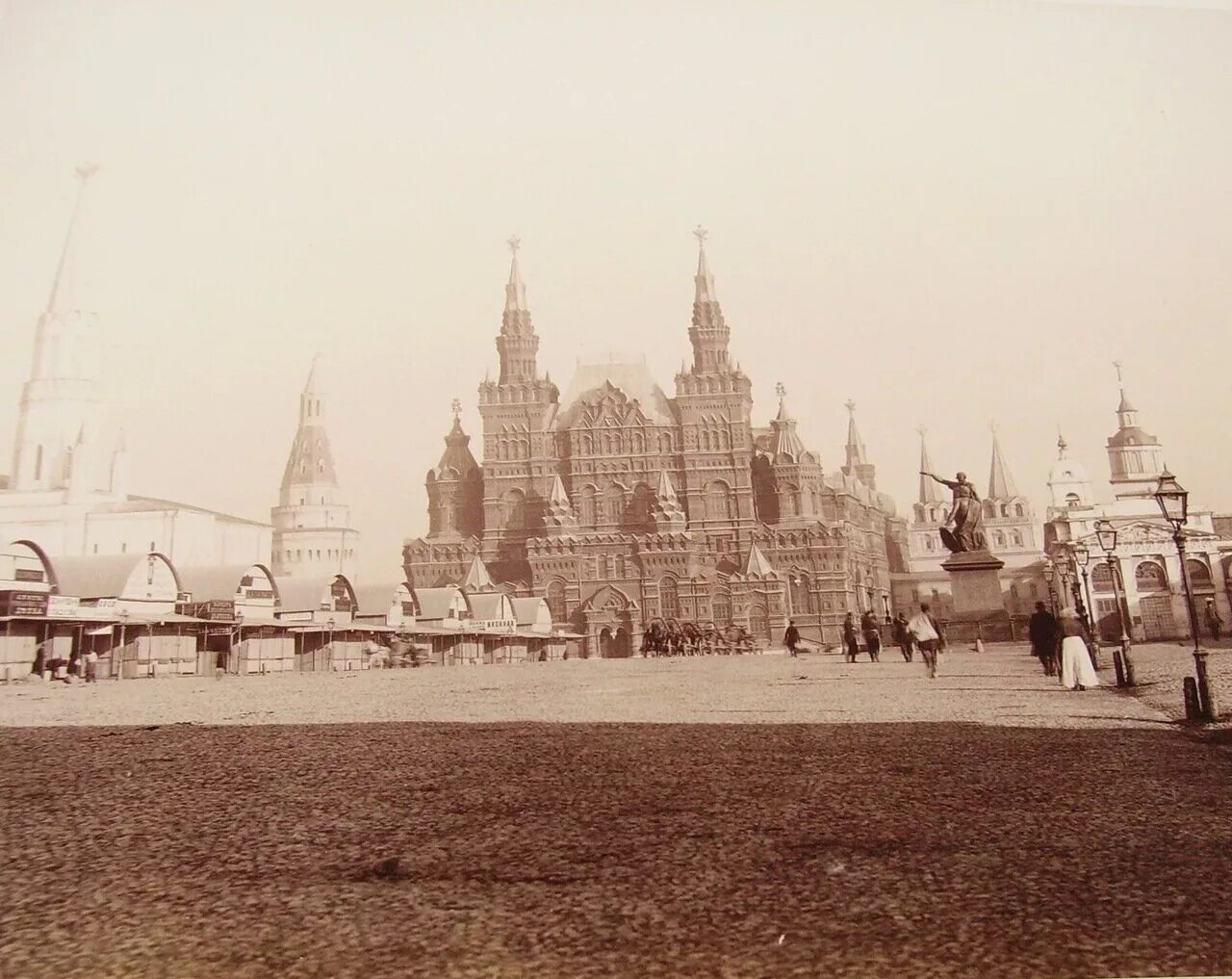 Москва прошлых лет. Москва кремль 19 век. кремль москва 1852. дореволюционный московский кремль. московский кремль 19 век фотографии.