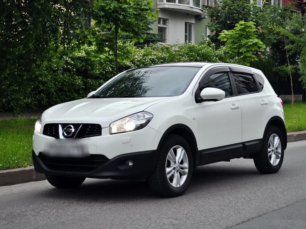 Куплю ниссан кашкай бу на авито. Nissan Qashqai 2013. Ниссан Кашкай 2013. Nissan Qashqai 2013 белый. Ниссан Кашкай 2013г.