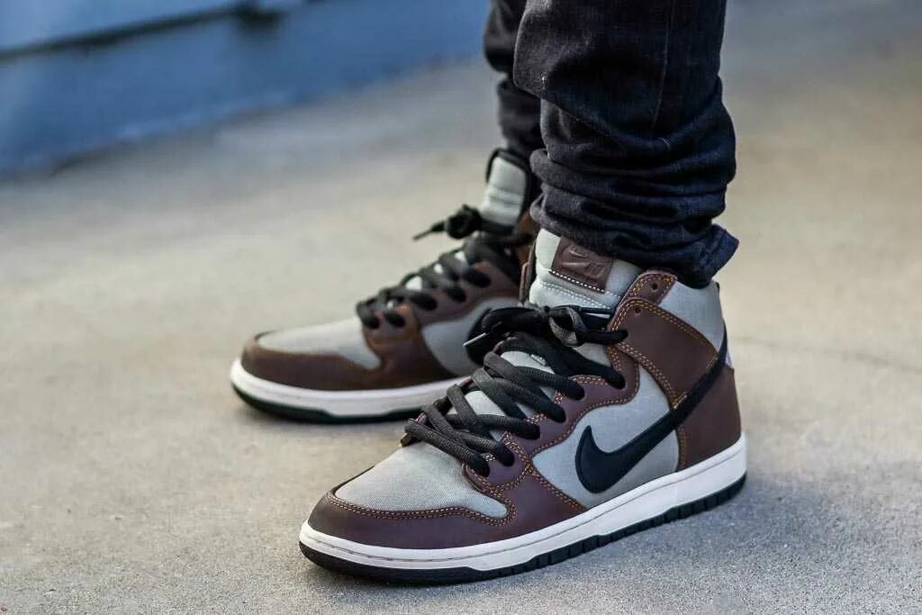 Nike dunk brown. Nike SB Dunk Brown. Nike Dunk Brown Black. Nike Dunk High коричневые.