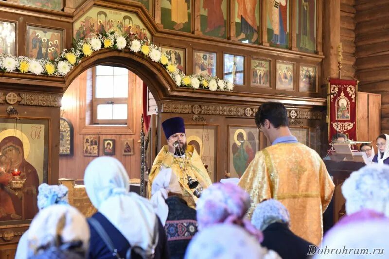 умиление джанкой престольный праздник. благовещение пресвятой богородицы и приснодевы марии. подворье иконы. приазовский монастырь темрюкский район. китайское подворье в москве.