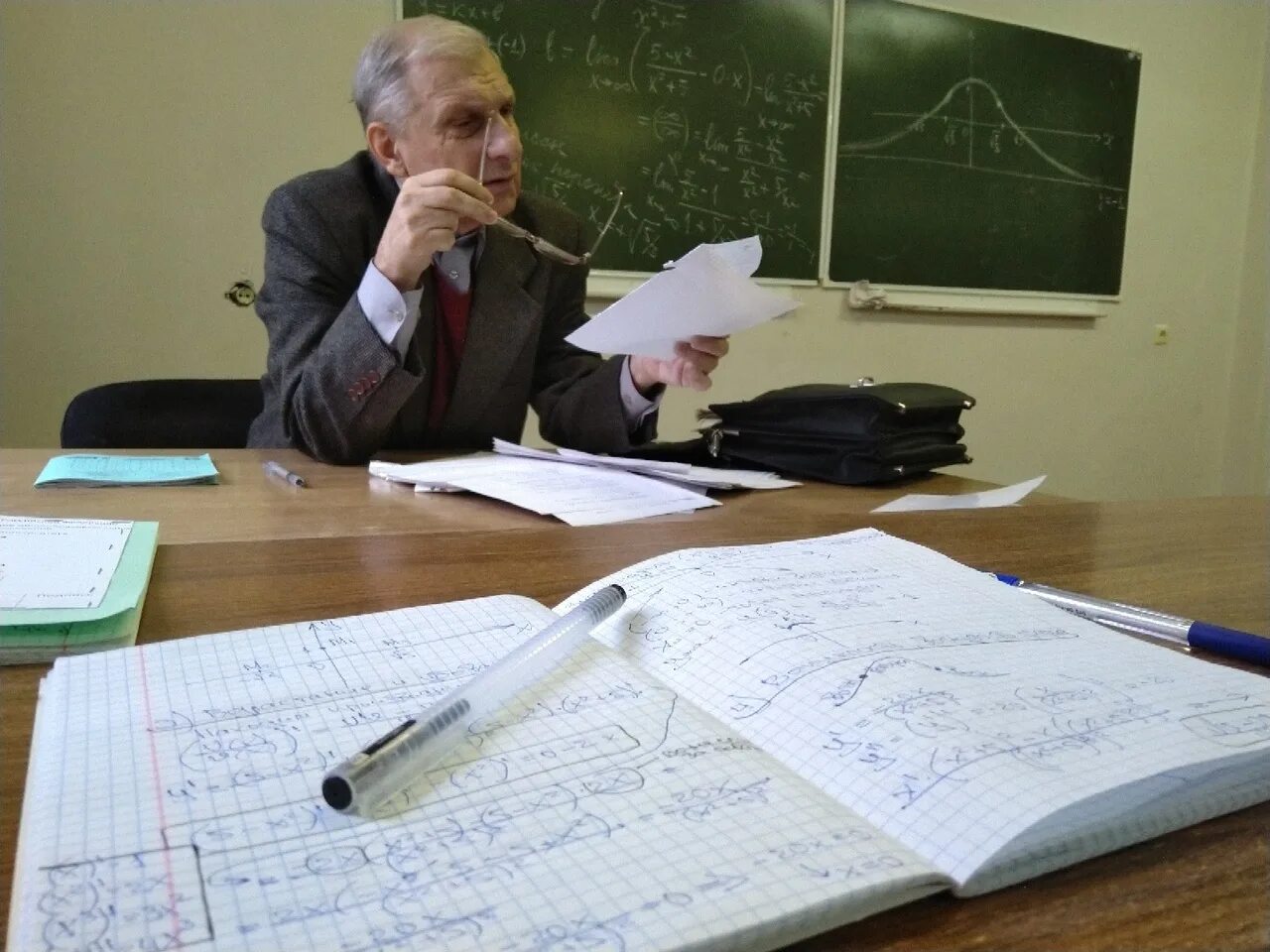 Оборотов ю м. Оборотов ю м