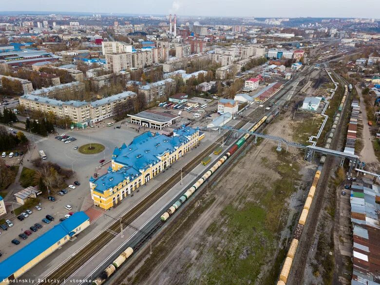 Вокзал г томск. Станция Томск 1. ЖД вокзал Томск. ЖД вокзал Томск 1. Томск 1 Томска.