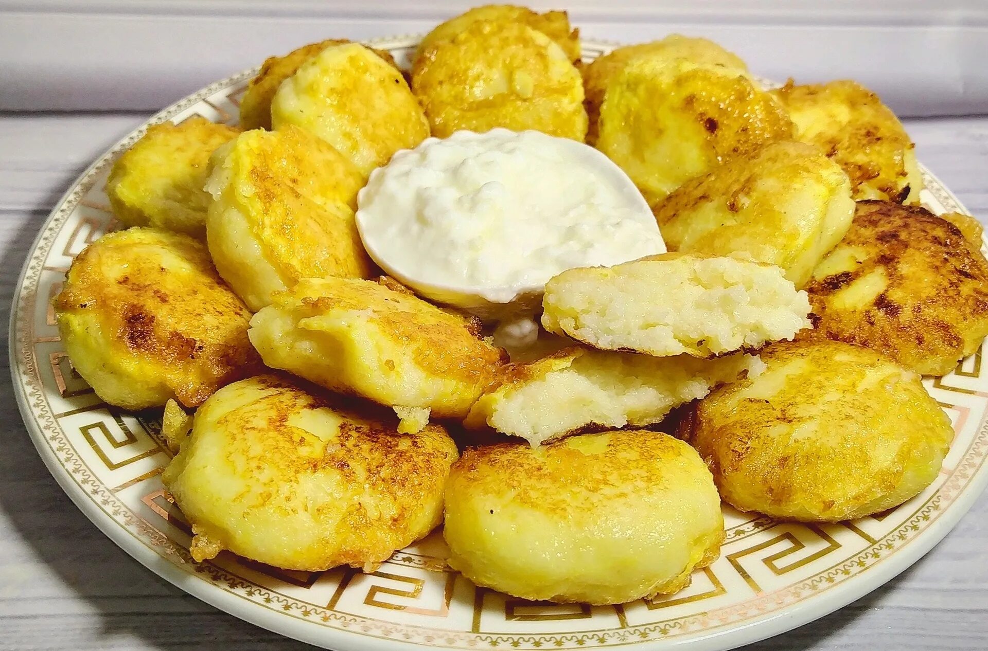 Манники с творогом на сковороде - пошаговый рецепт с фото на Повар.ру
