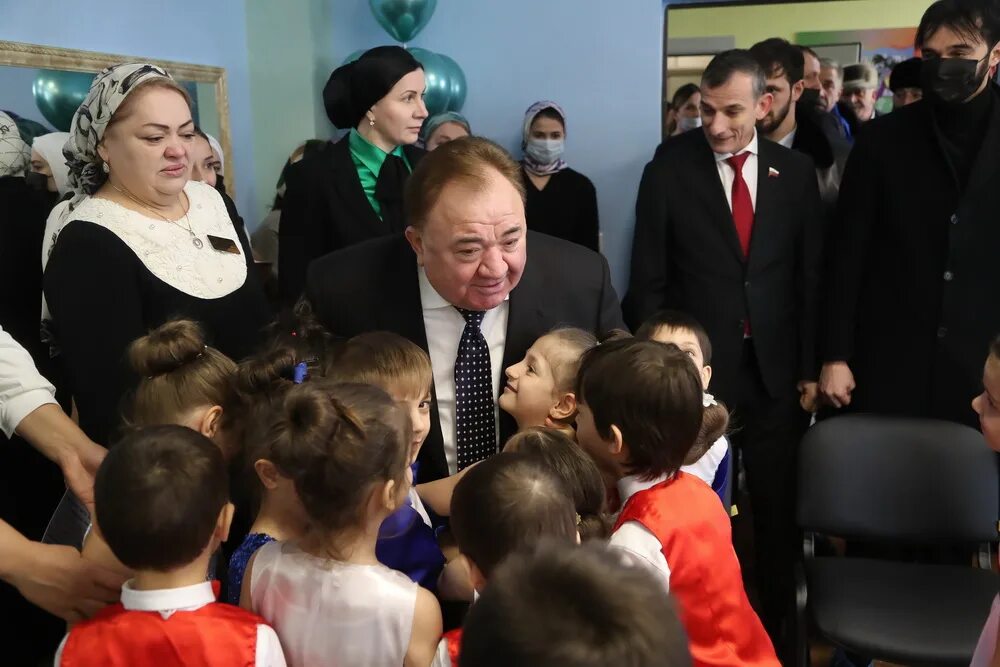 Магас город садик сказка. Лицей детский сад г магас. Детский сад на 220 мест. Детский сад городе магас. Детский сад городе магас.