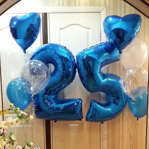 25 лет шарами. Композиции из фольгированных шаров. Гелевые шары цифры. Шарики 25 лет. Украшение шарами на день рождения 5 лет.