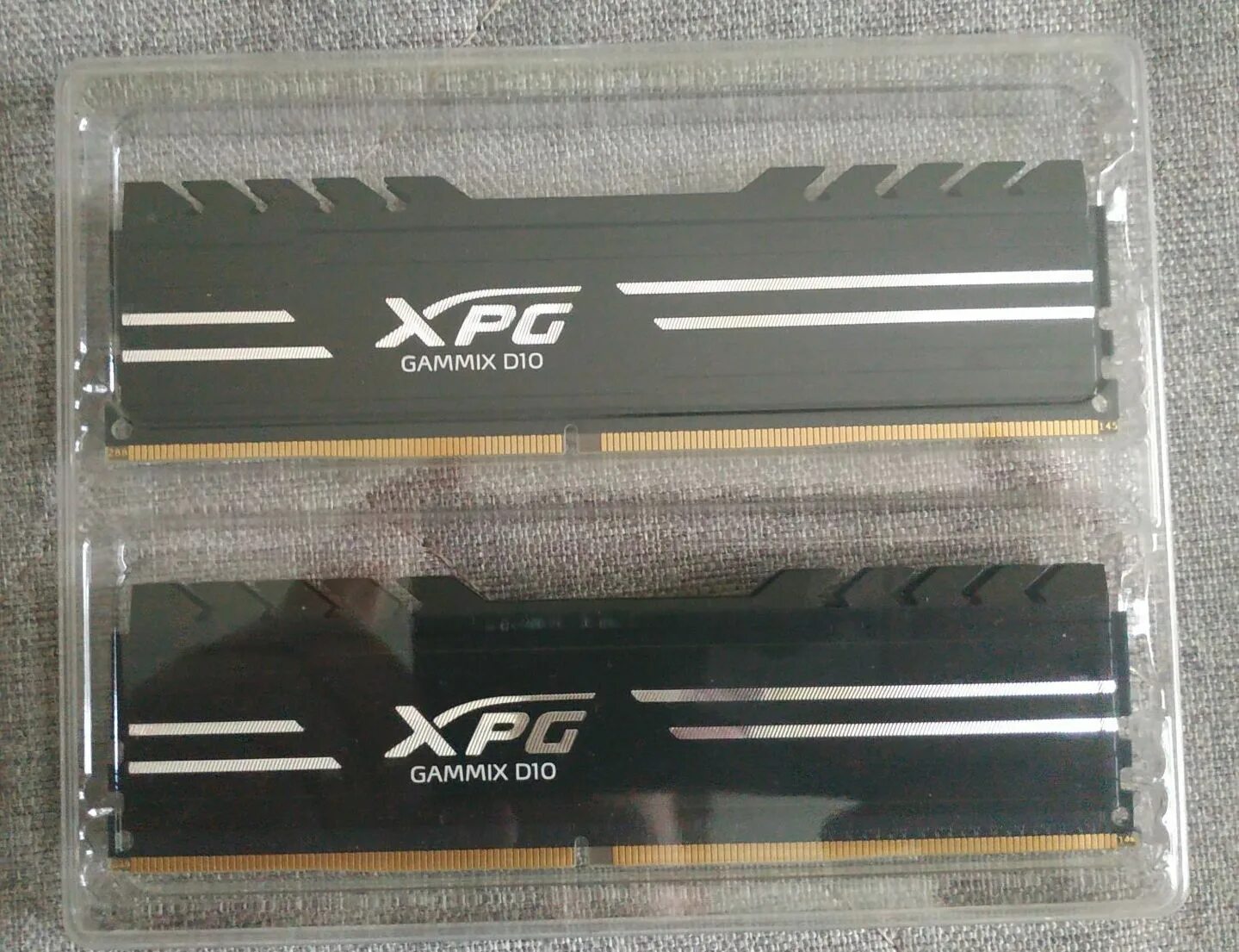 Xpg оперативная память ddr4 gammix. Оперативная память ADATA XPG GAMMIX d10 [ax4u32008g16a-db10] 16 ГБ. Оперативная память XPG GAMMIX d10. XPG 3000 ddr4 8gb. XPG Оперативная память ddr4.