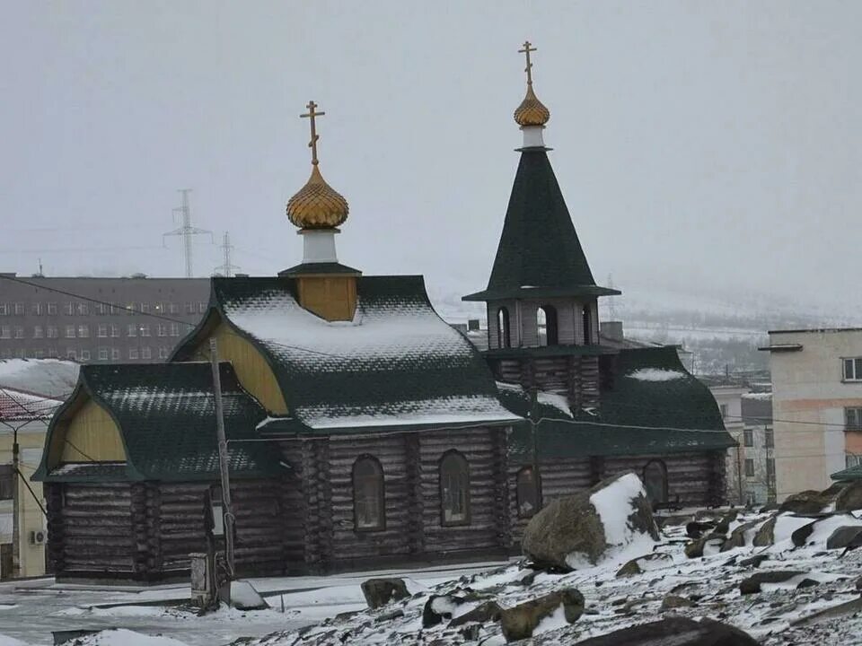 Мурманск храм спаса нерукотворного. Спас на водах мурманск. Храм спаса нерукотворного образа "спас на водах". Мурманск). Храм спаса на водах мурманск.