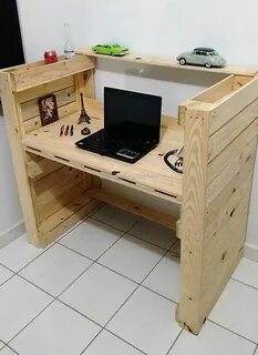 Со столом делаем