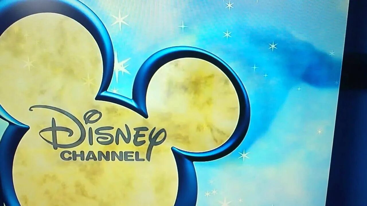 Первый канал дисней. Старый логотип канала Дисней. Disney Телеканал. Канал Дисней премьера. Disney канал логотип.