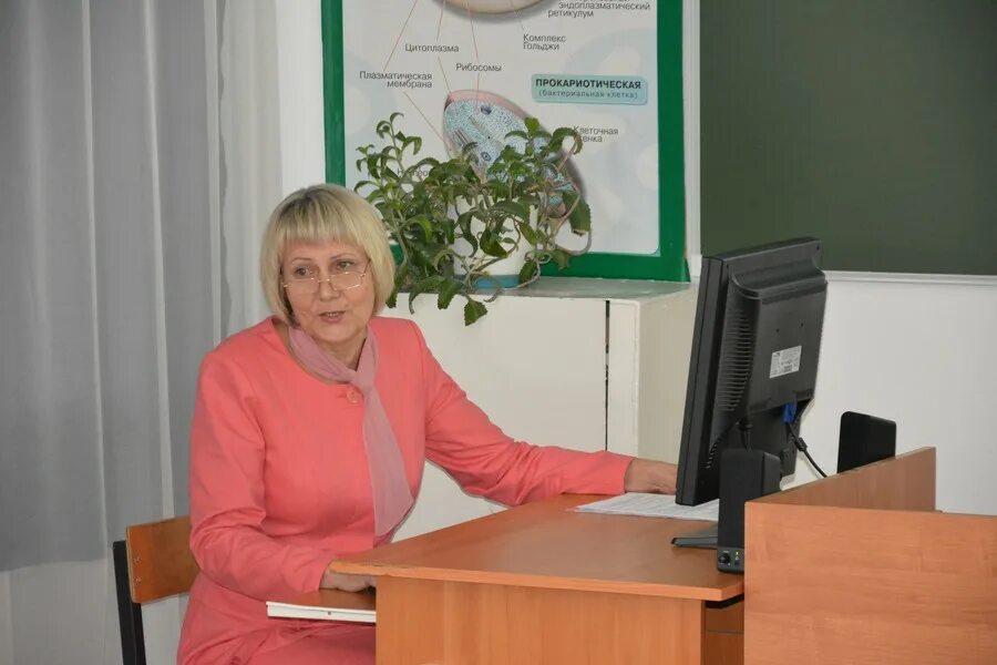 Загс поспелиха. Инспектор 2 категории центра занятости населения. Центр занятости суздаль. Холмский центр занятости населения отметил. Поспелихинский район алтайский край.