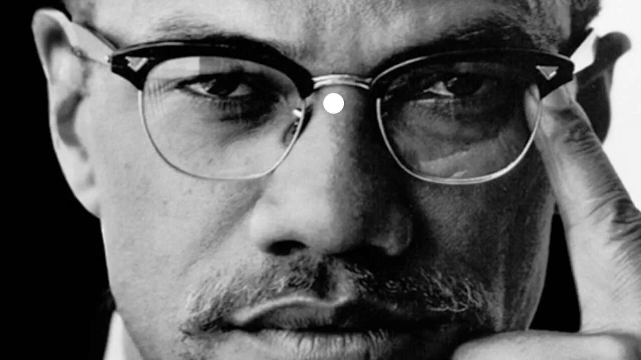 I found up that malcolm. Малкольм икс. малкольм форбс. малкольм икс фото. malcolm x обои.