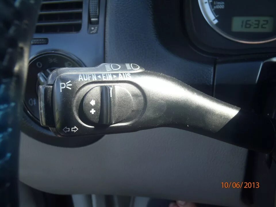 Как отключить круиз. Кнопки круиз контроля субару легаси. Как отключить круиз. Круиз контроль на vw bora. Как отключить круиз контроль.