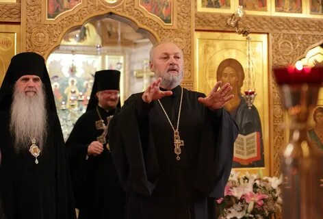 Отец епархий