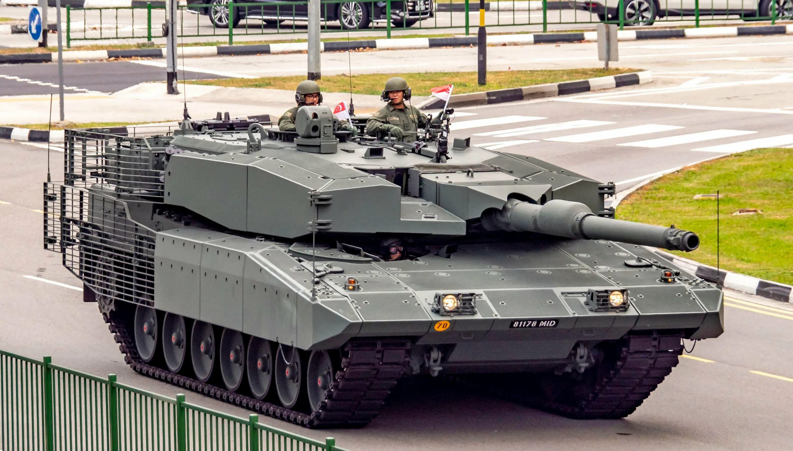Леопард 2 а7. Леопард 2а7+. tank leopard 2-sg. танк леопард 2а7 внутри. leopard sg.