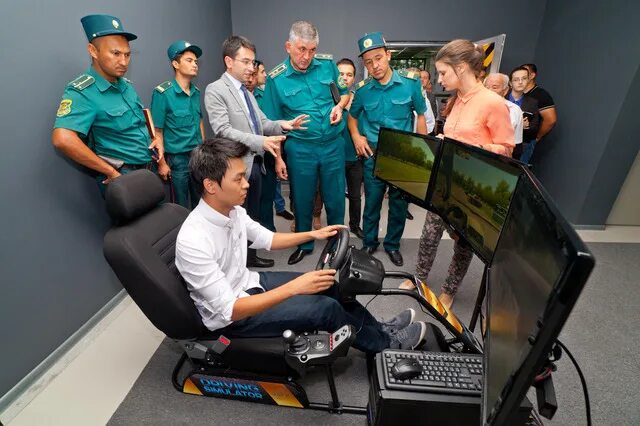 Автотест узбекистан тесты. Avto maktab test. Машина йул коидалари. Автошкола будущего. Avto maktab test.