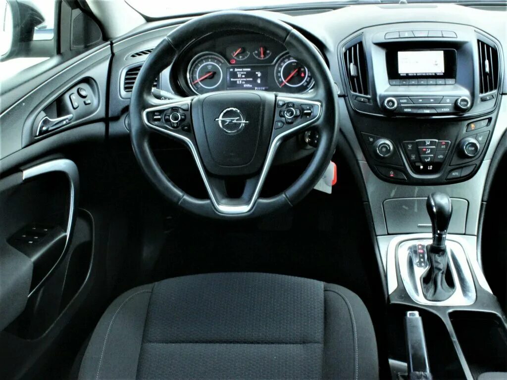 Опель инсигния 2014 как снять Opel Insignia 2015г купить у официального дилера в Москве; цены на Опель Инсигни