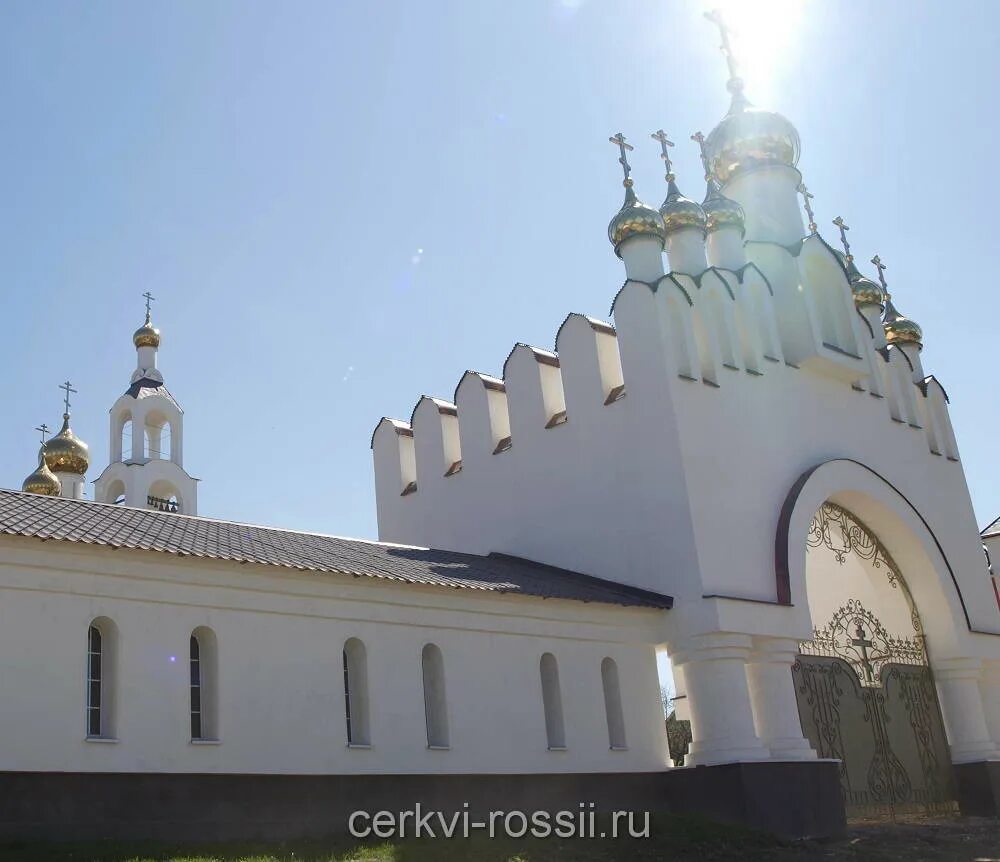 Свято варсонофиевский монастырь мордовия. Свято-Варсонофиевский женский монастырь. Свято Варсонофьевский монастырь в Мордовии. Свято Варсонофиевский монастырь Зубова Поляна. Ковыляйский монастырь Мордовия.