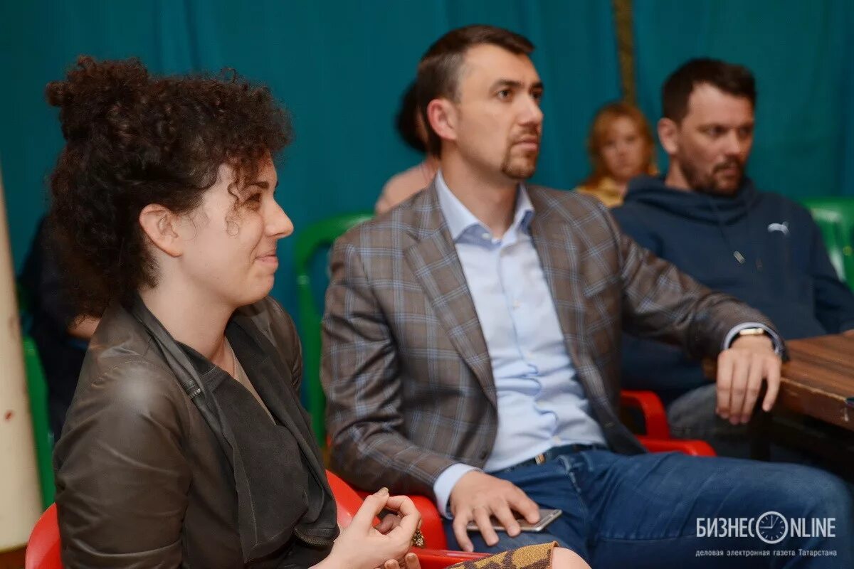 Фишман последние. Нариман фишман. фишман жена.