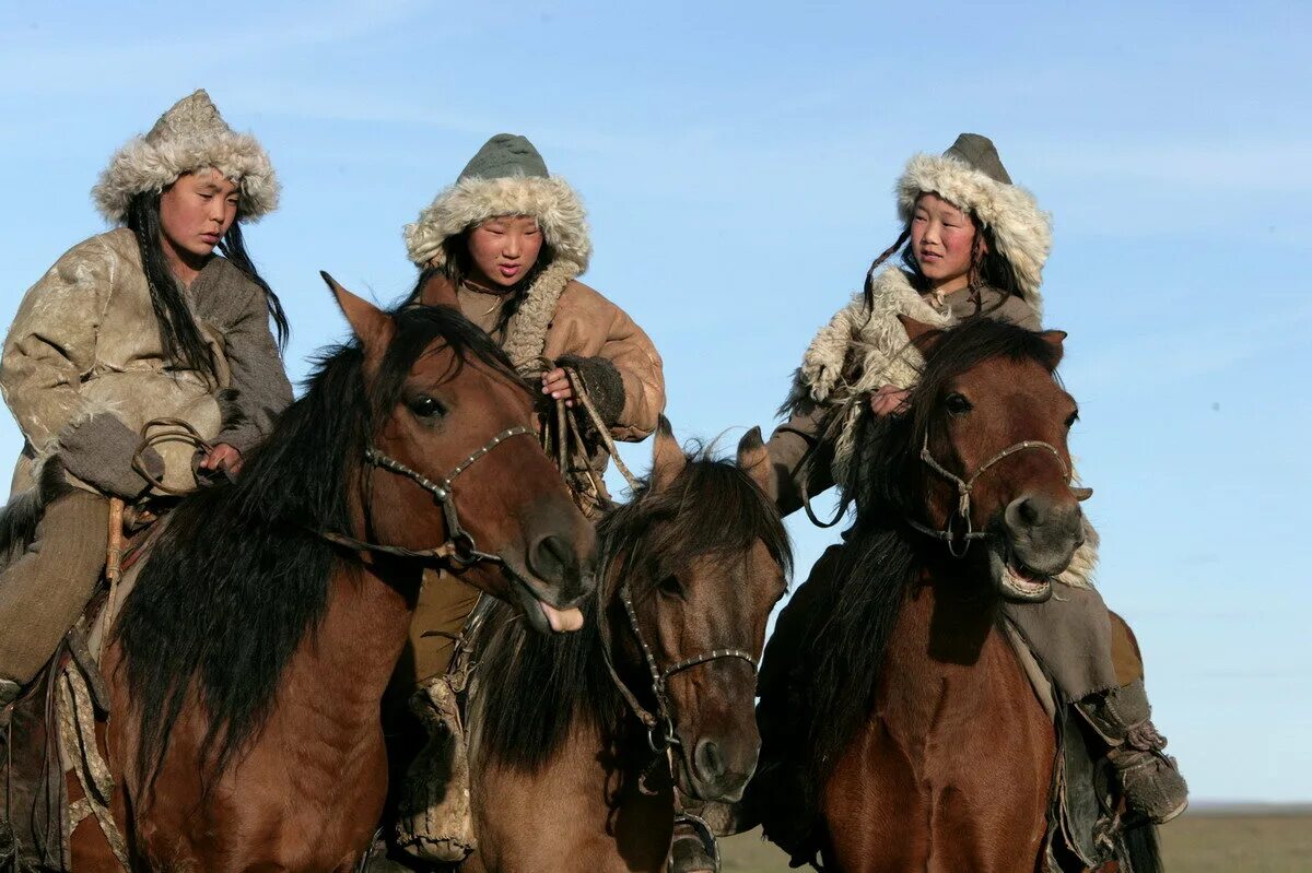 Монгол отрывок. Монгол 2007.