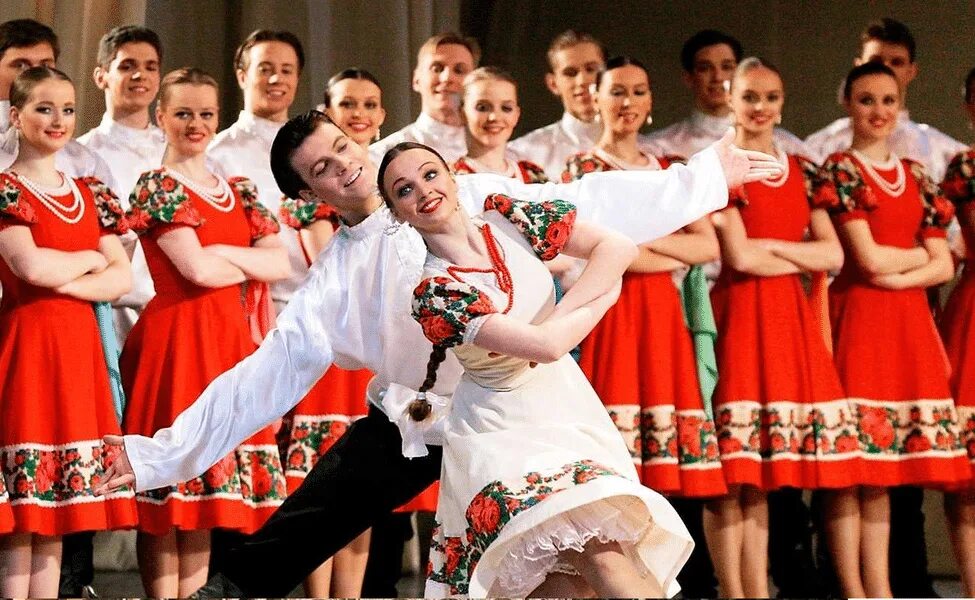 Хореографический ансамбль калинка. Русский народный костюм для танца. Русские народные пляски. Государственный ансамбль танца барыня санкт-петербург. Народные танцы.