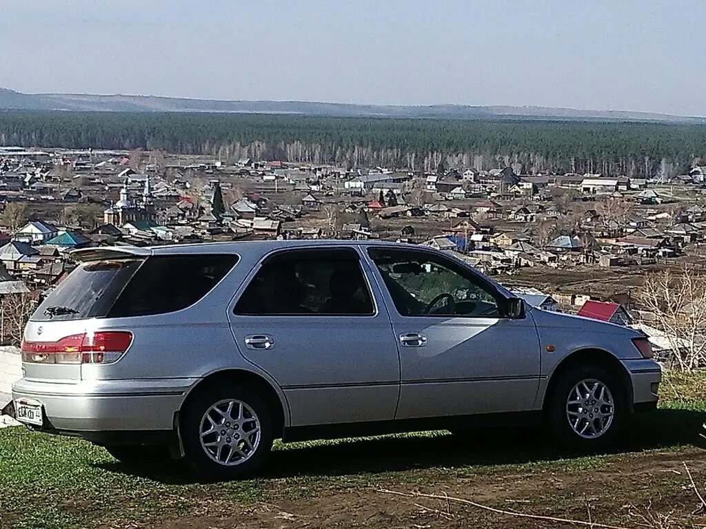 Тойота виста ардео универсал. Таета 1998 левый руль механика. Виста ардео 1998 года. Виста ардео 1998. Виста ардео 1998.