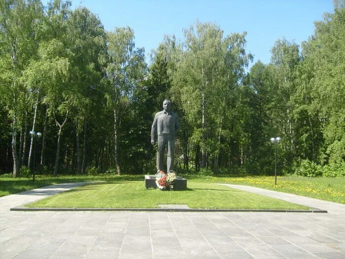 Экскурсия в центр подготовки космонавтов звёздный городок. Звездный центр подготовки космонавтов. Звездный центр подготовки космонавтов. Гагарина, центрифуга. Центр подготовки космонавтов.