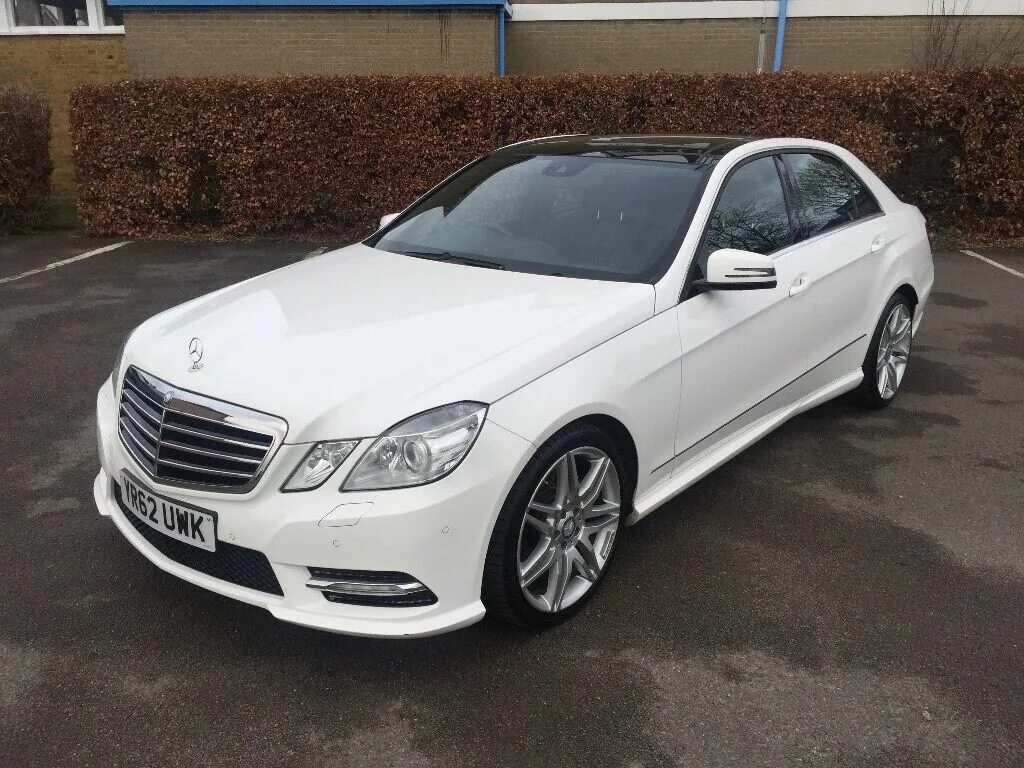 Mercedes e 220. Mercedes Benz e220. Mercedes e220 2012. Мерседес Бенц е220 CDI. Мерседес е220 2014.