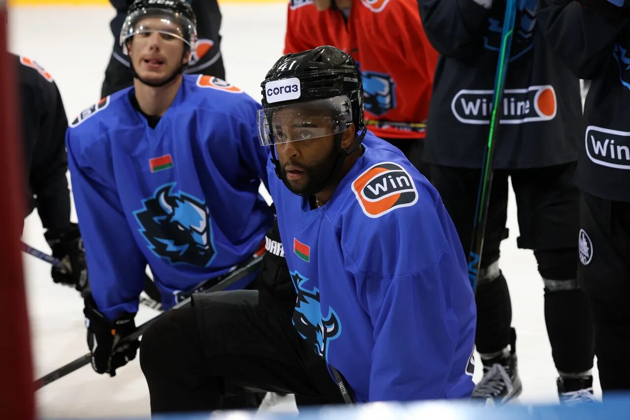 Хоккейный кубок. Gmail картинка. Джемел. Джемел смит хоккеист. Джемел.