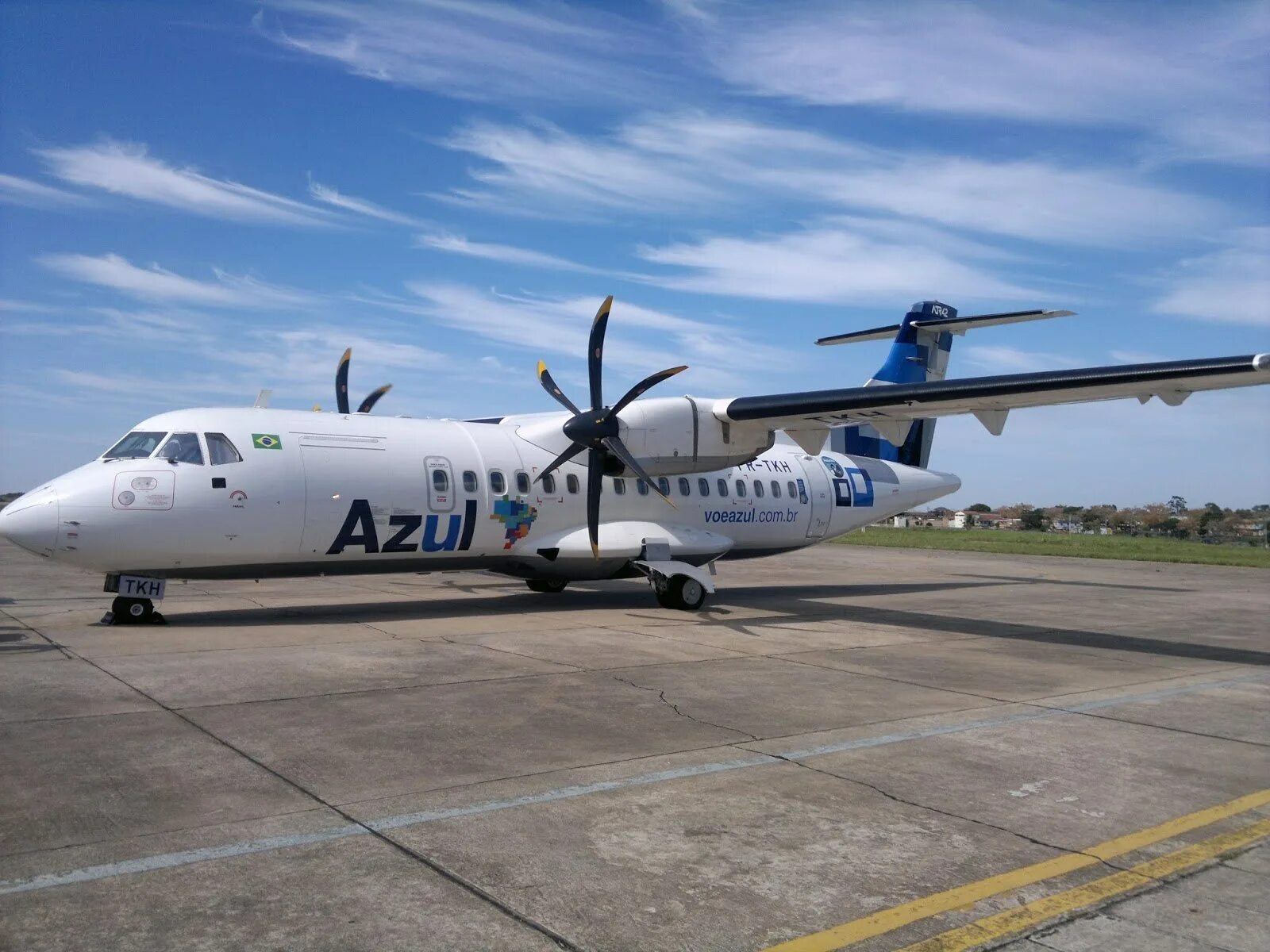 Атр 42. ATR 42 / ATR 72. ATR 42-500. ATR ATR 42‑500. АТР-42-500 самолет.